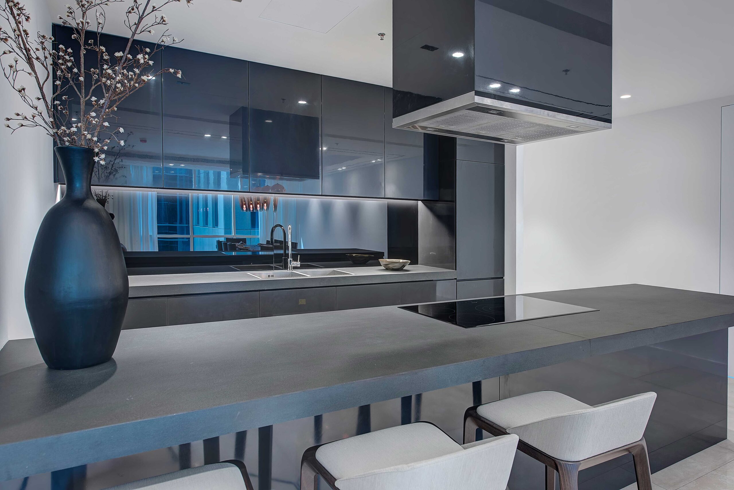 Interior & Architecture